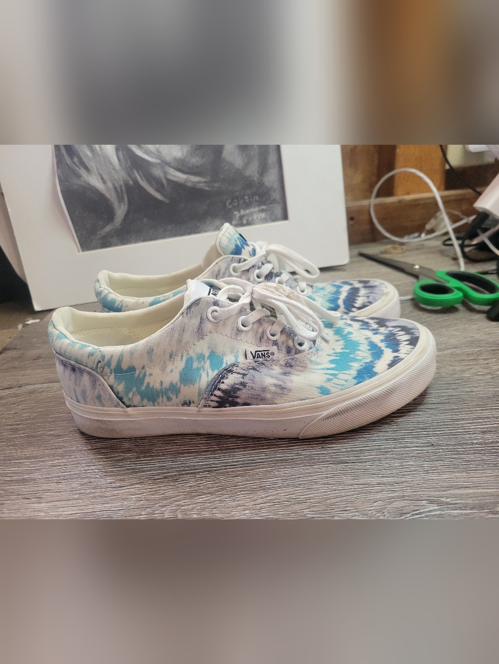 Vans Tie-Dye Blue & White Low Top Sneakers Womans Size 8